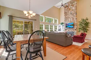 207 Hermit Thrush Rd, Pocono Pines, PA 18350 - Photo 11