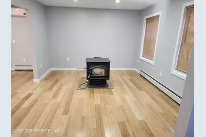  283 Pocono Boulevard, Bushkill, PA 18324 - Photo 27