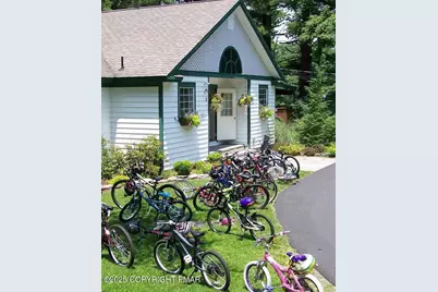  136 Falls Drive, Buck Hill Falls, PA 18323 - Photo 59