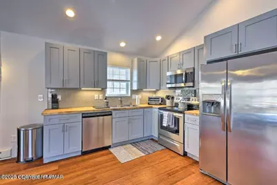  8963 Pheasant Lane, Tobyhanna, PA 18466 - Photo 3