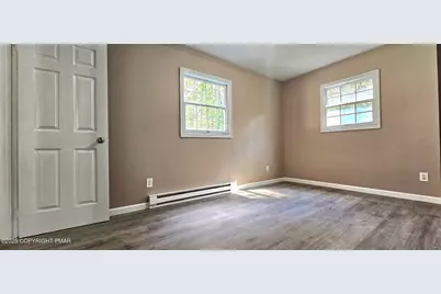  8 Fawn Grove Drive, Albrightsville, PA 18210 - Photo 5