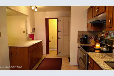  587 Long Mountain Road, Effort, PA 18330 - Photo 7