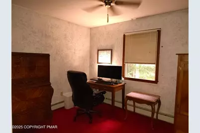  587 Long Mountain Road, Effort, PA 18330 - Photo 17