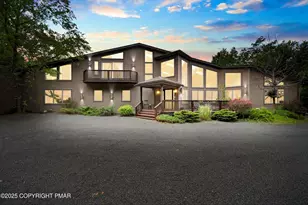 804 Ranch Ct, Lords Valley, PA 18428 - Photo 1