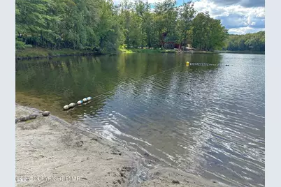  548 Lakeside Drive, East Stroudsburg, PA 18301 - Photo 37