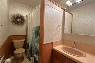 548 Lakeside Dr, East Stroudsburg, PA 18301 - Photo 15