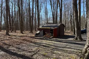 437 Orono Dr, Pocono Lake, PA 18347 - Photo 9