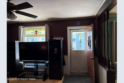  609 Pennsylvania Avenue, Bangor, PA 18013 - Photo 25
