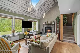 5009 Woodside Dr, Tobyhanna, PA 18466 - Photo 5