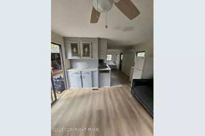  E5349 Bronc Buster Trail, Covington Township, PA 18424 - Photo 7