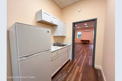  41 Walnut Avenue, Jim Thorpe, PA 18229 - Photo 13