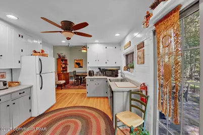  78 Crest Drive, Lake Harmony, PA 18624 - Photo 7