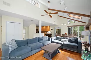 373 Miller Dr, Pocono Pines, PA 18350 - Photo 11