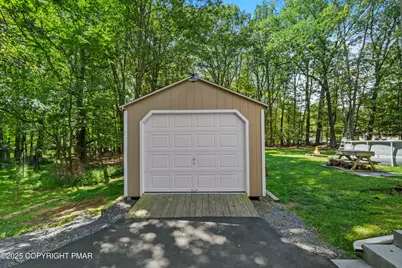  119 Alpine Lake Road, Henryville, PA 18332 - Photo 5