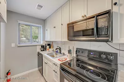  3305 Windermere Drive, Bushkill, PA 18324 - Photo 17