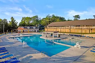 7261 Long Pine Dr, Tobyhanna, PA 18466 - Photo 41