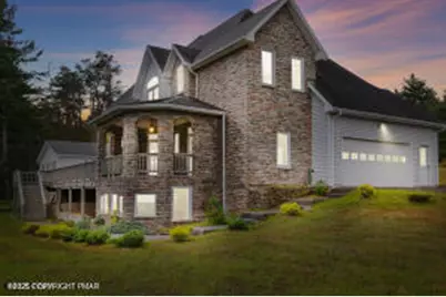  17 Cricket Hill Road, Hawley, PA 18428 - Photo 3