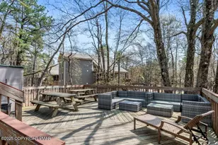 70 Pineknoll Dr, Lake Harmony, PA 18624 - Photo 11