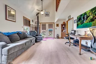 7924 Sleepy Hollow Dr, Tobyhanna, PA 18466 - Photo 7