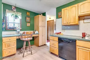 7924 Sleepy Hollow Dr, Tobyhanna, PA 18466 - Photo 13