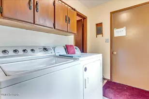 7924 Sleepy Hollow Dr, Tobyhanna, PA 18466 - Photo 29