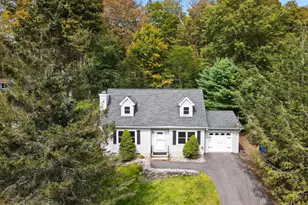 2554 Waterfront Dr, Tobyhanna, PA 18466 - Photo 1