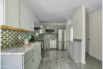  2554 Waterfront Drive, Tobyhanna, PA 18466 - Photo 17