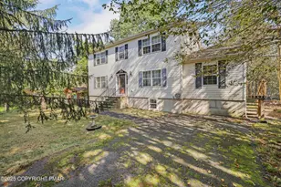 9839 Deerwood Dr, Tobyhanna, PA 18466 - Photo 3