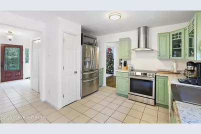 9839 Deerwood Drive, Tobyhanna, PA 18466 - Photo 17