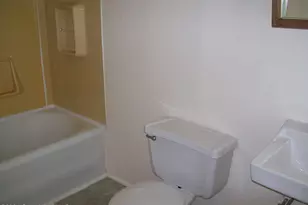 519 Sarah St, Stroudsburg, PA 18360 - Photo 7