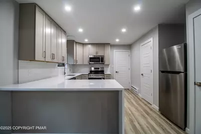  103 Ashley Court, Bushkill, PA 18324 - Photo 3