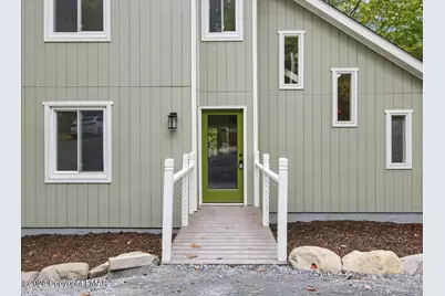  159 Manchester Drive, Bushkill, PA 18324 - Photo 7