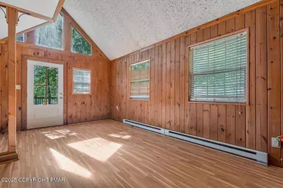  153 Segatti Circle, Bushkill, PA 18324 - Photo 15