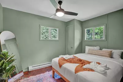  216 Sutton Place, Pocono Summit, PA 18346 - Photo 15