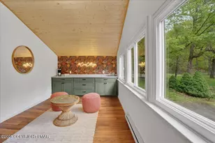 216 Sutton Pl, Pocono Summit, PA 18346 - Photo 25