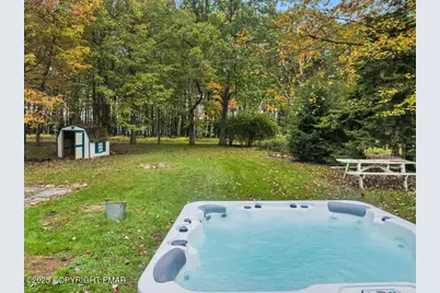  216 Sutton Place, Pocono Summit, PA 18346 - Photo 31