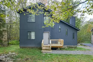 9670 Stony Hollow Dr, Tobyhanna, PA 18466 - Photo 1