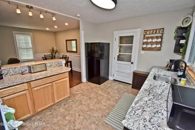  210 John Street, Pocono Pines, PA 18350 - Photo 7