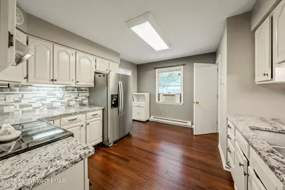  104 Lakeview Drive, Dingmans Ferry, PA 18328 - Photo 3