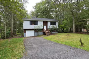 363 Coach Rd, Tobyhanna, PA 18466 - Photo 1