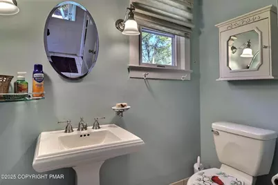  52 S Green Street, East Stroudsburg, PA 18301 - Photo 45