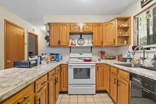 3227 Stonehenge Dr, East Stroudsburg, PA 18301 - Photo 11