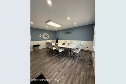  364 N Courtland Street, East Stroudsburg, PA 18301 - Photo 5
