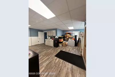  364 N Courtland Street, East Stroudsburg, PA 18301 - Photo 11
