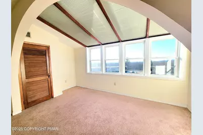  115 Foxfire Drive #306, Mount Pocono, PA 18344 - Photo 9