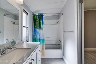 117 Teak Dr, Greentown, PA 18426 - Photo 19