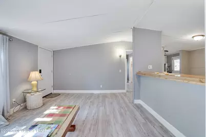  117 Teak Drive, Greentown, PA 18426 - Photo 11