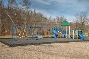 7148 Winnebago Dr, Pocono Lake, PA 18347 - Photo 41