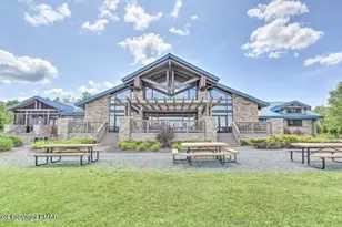 7148 Winnebago Dr, Pocono Lake, PA 18347 - Photo 37