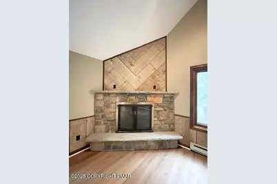  72 Pine Hill Rd Road, Mount Pocono, PA 18344 - Photo 15